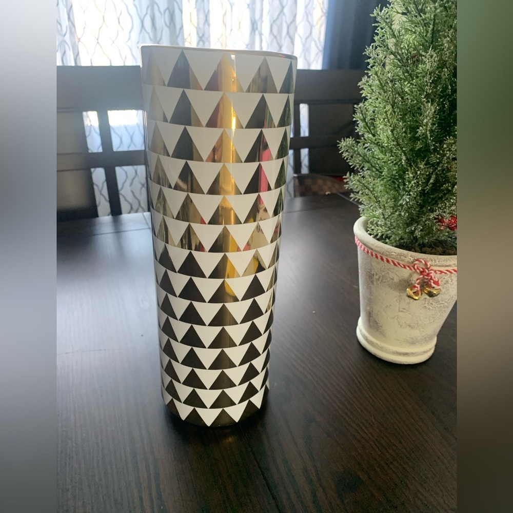 Gold and white cylinder vase